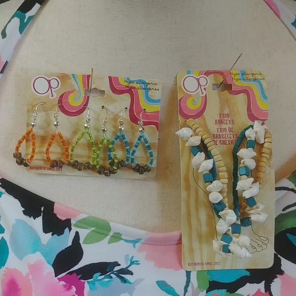 NWT OP Trio of Anklets and Trio of Beaded Earrings Boho - Picture 2 of 4